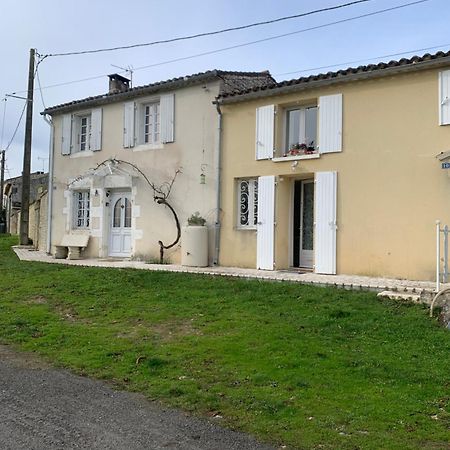Charmant Studio Meuble Montignac-Charente Kültér fotó